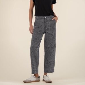 Kut from the Kloth Ashton High Rise Barrel Leg Size 44 / Grey